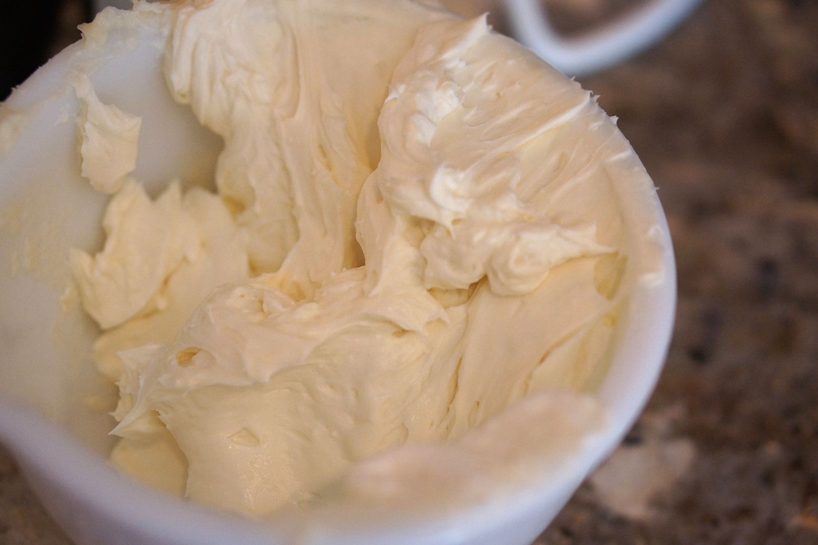 Anne's Odds and Ends (Heavy) Cream Cheese Frosting Recipe